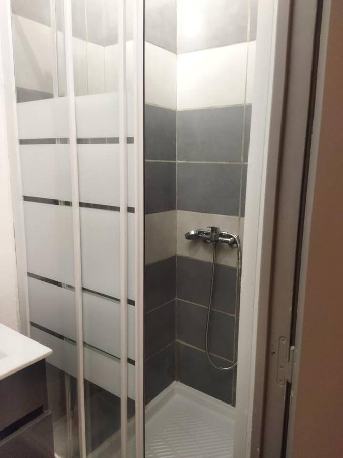 280, Studio La Seyne Rdc Luaran gambar